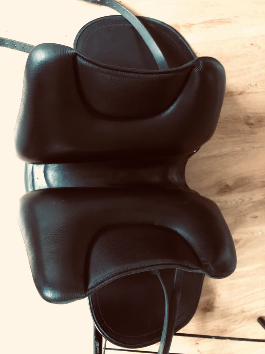 Ibero Dressursattel Escuela Premium Line 17,5' – Vorschau 6