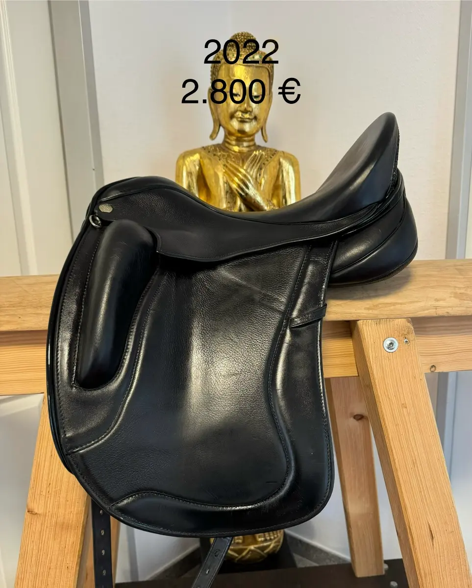 Sommer Dressursattel Tosca 17,5' – Vorschau 1