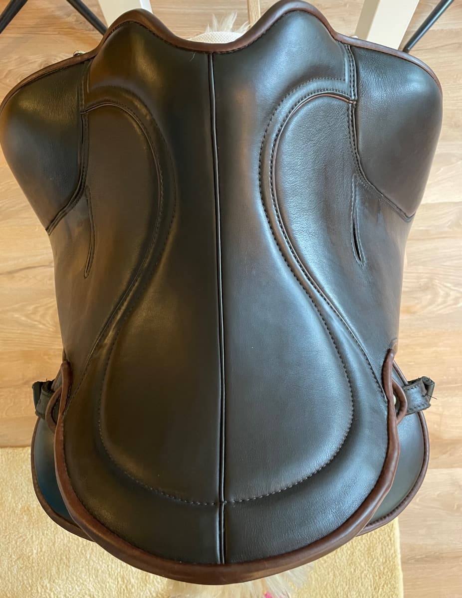 Omega Dressursattel Classic 17' – Vorschau 3
