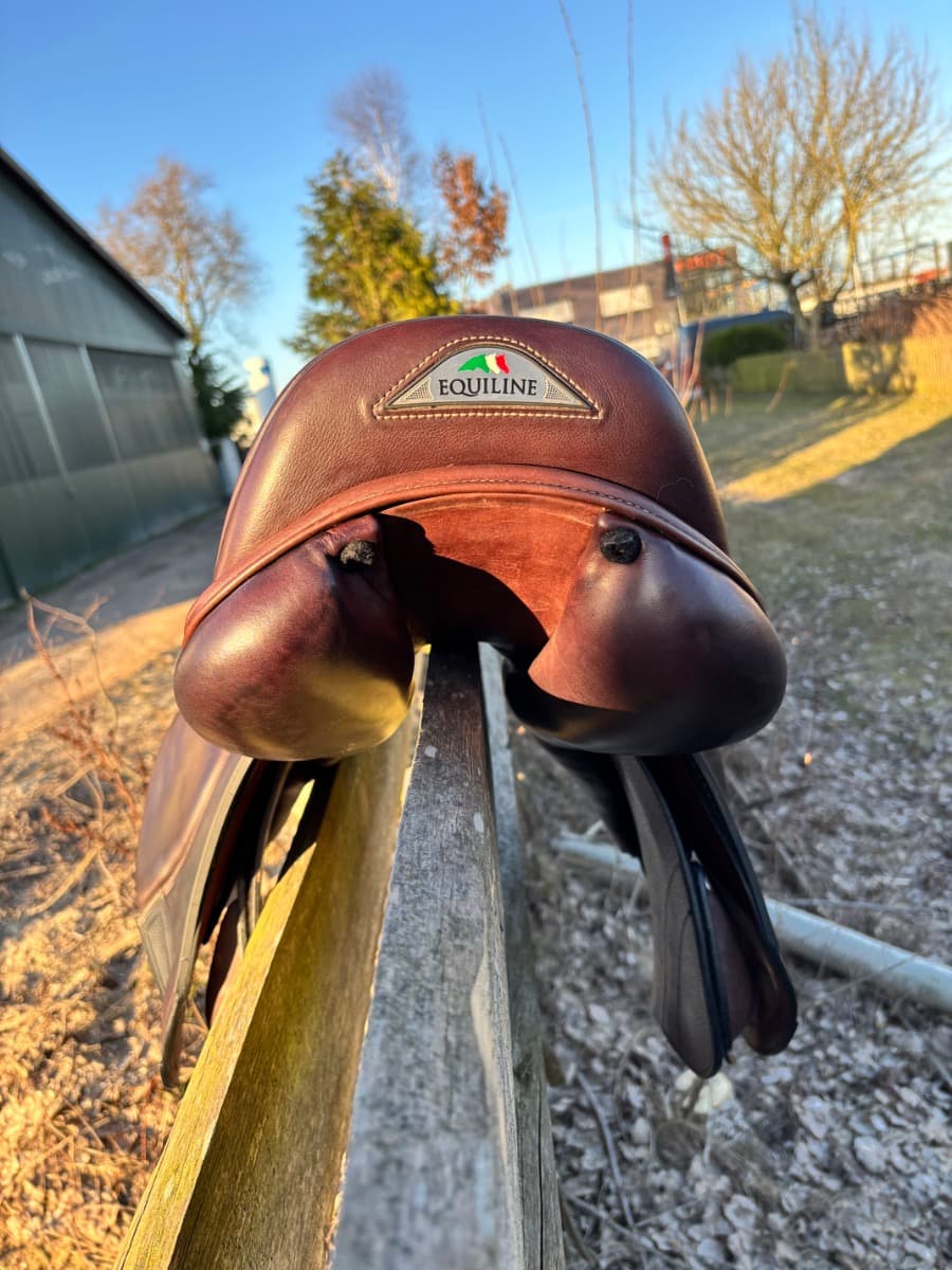 Equiline Springsattel Nick Skelton 16' – Vorschau 2