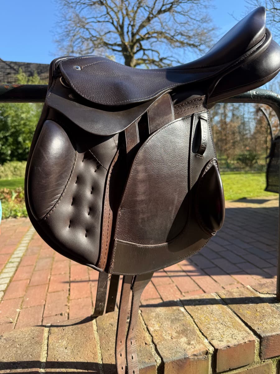 Passier Springsattel Carolina 17,5' – Vorschau 1