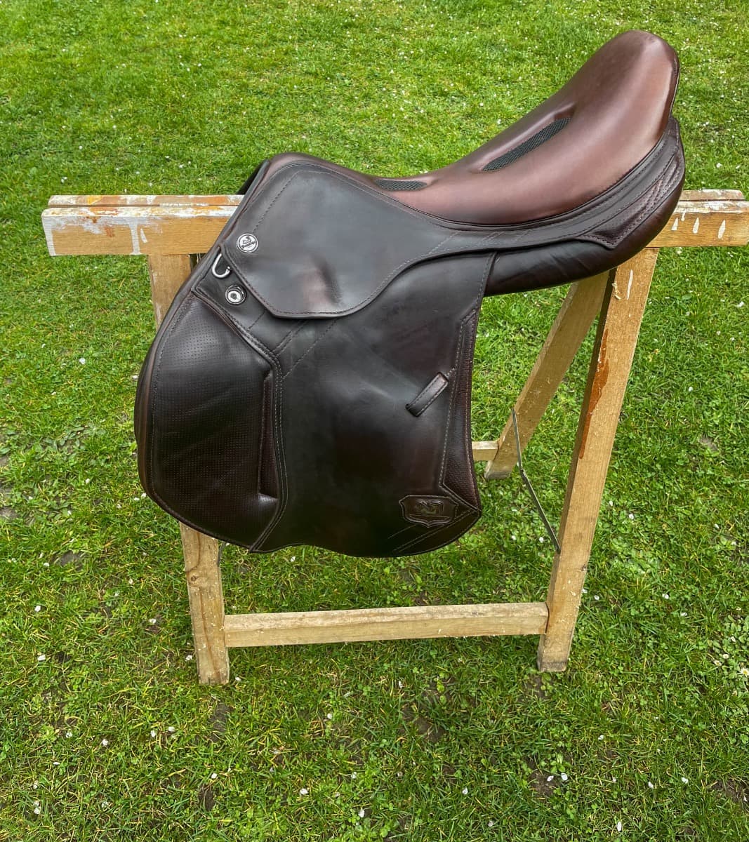 Prestige Springsattel X-Breath Champion Springsattel 18' – Vorschau 1